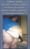 Sekt im Bauchnabel